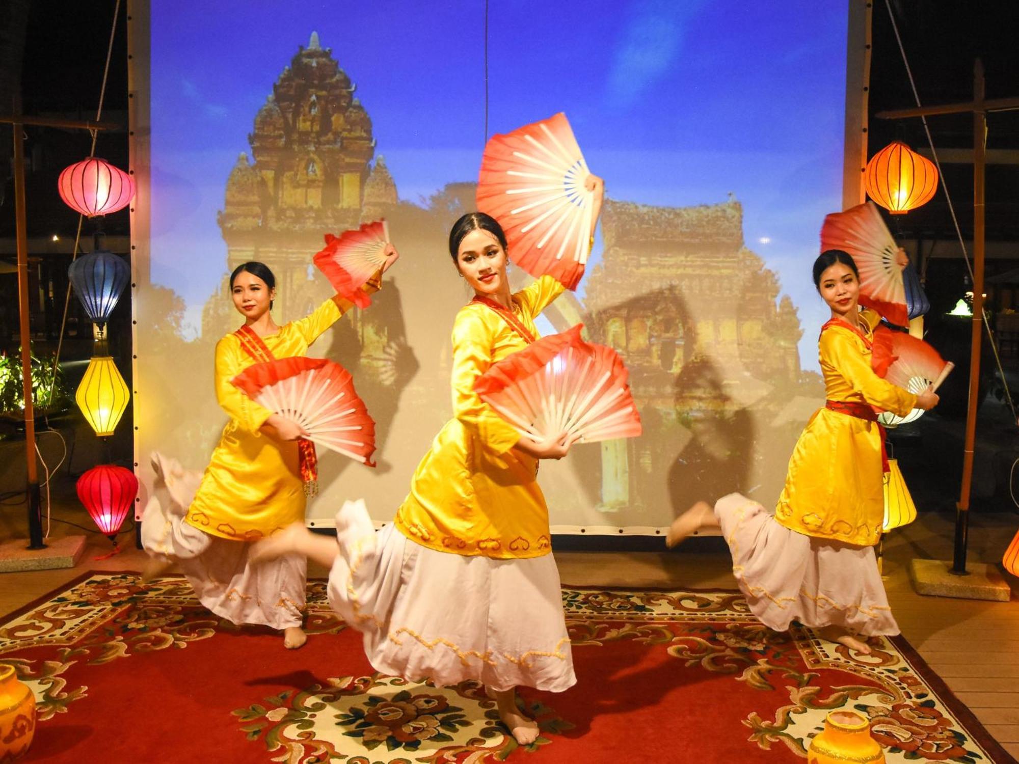 Furama Resort Danang Bagian luar foto