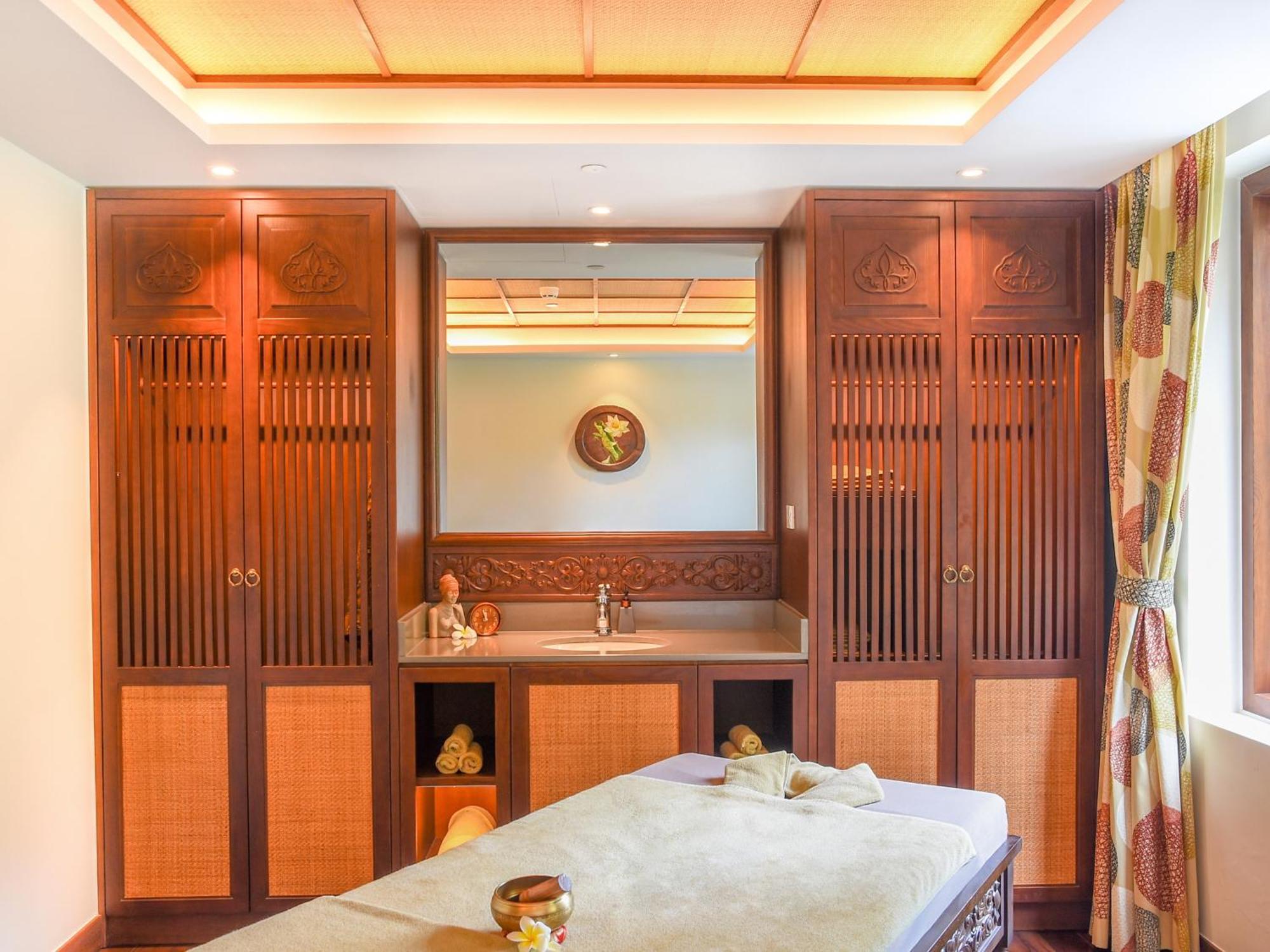 Furama Resort Danang Bagian luar foto